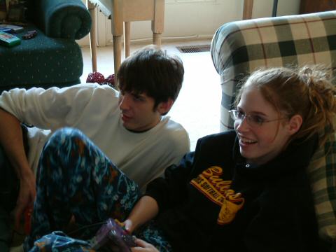 David,Lauren Nintendo'ing